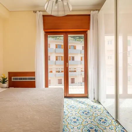 Yourhome - Domus Apartment Sorrento