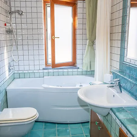 Yourhome - Domus Apartment *